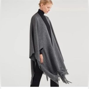 NWT 7 For All Mankind Edge Fringe Wrap in one size